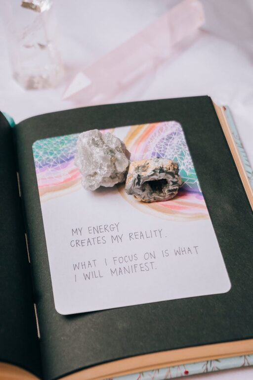 How to Journal for Clarity and Focus: A Simple Guide